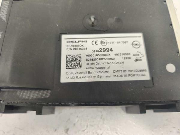 BOITIER RADIO OPEL - Vue 2